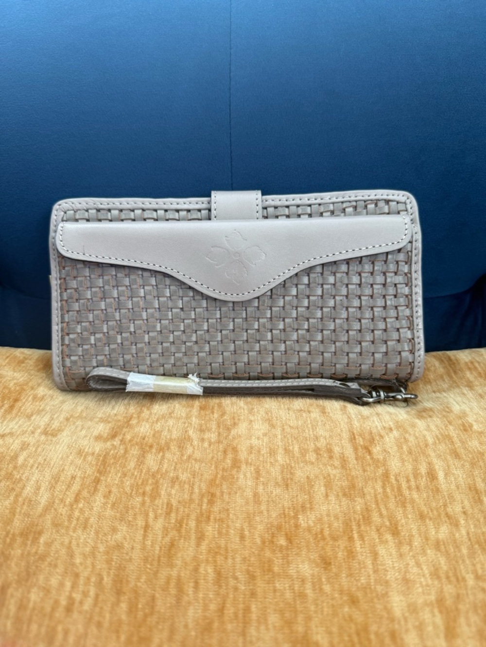 Patricia Nash Valentia Woven Leather Wallet in Stone